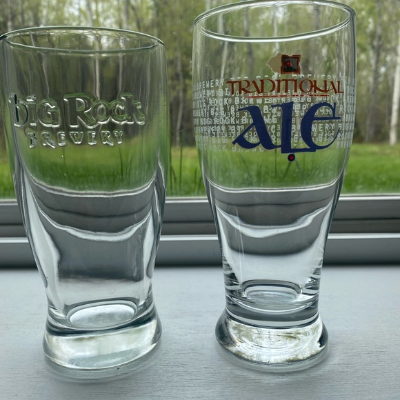 Big Rock Beer Glasses - Picture 2 of 4